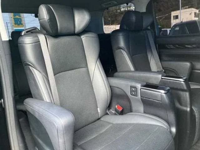 Toyota Alphard G 2023 — миниатюра 5