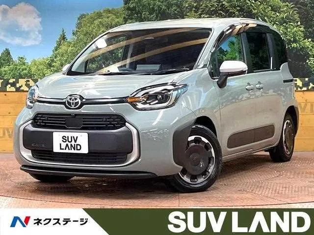 Toyota Sienta 2024 — фото 1, купить с доставкой в Москву