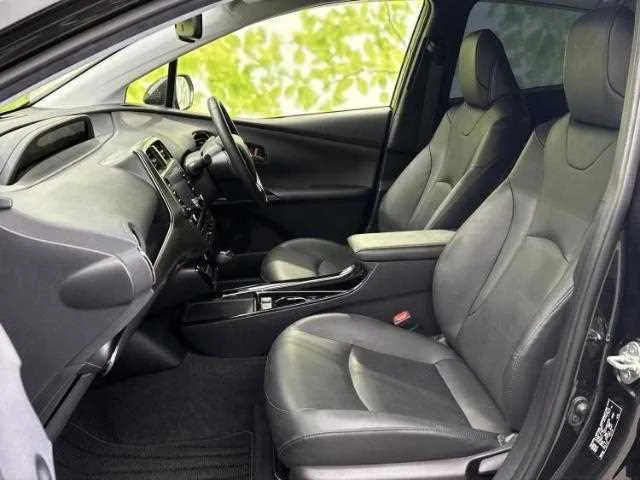Toyota Prius 2022 — миниатюра 3