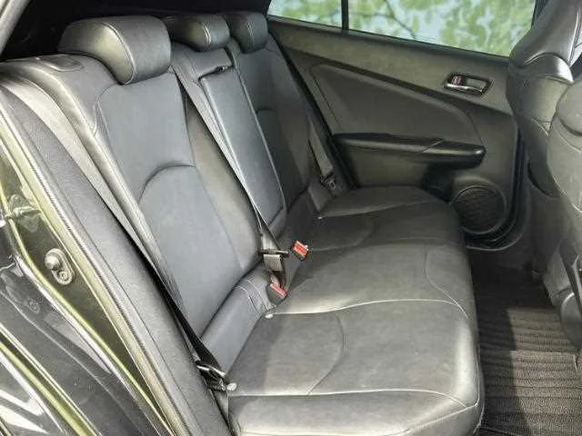 Toyota Prius 2022 — миниатюра 5