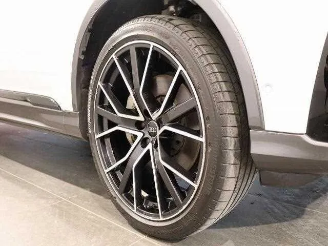 Audi Q7 2023 — миниатюра 3