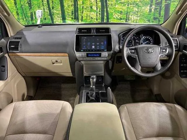 Toyota Land Cruiser Prado 2023 — миниатюра 2