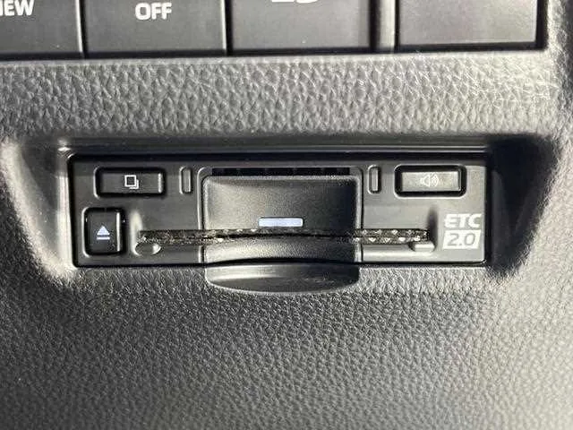 Toyota Harrier Hybrid 2024 — миниатюра 3