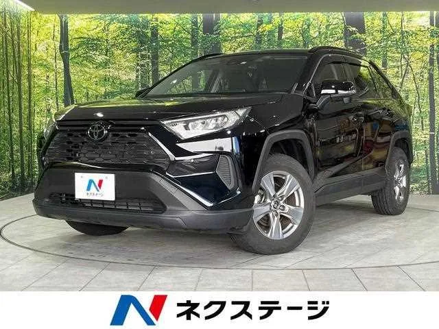 Toyota RAV4 2023 — фото 1, купить с доставкой в Москву