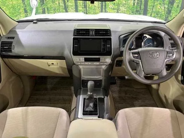 Toyota Land Cruiser Prado 2022 — миниатюра 2