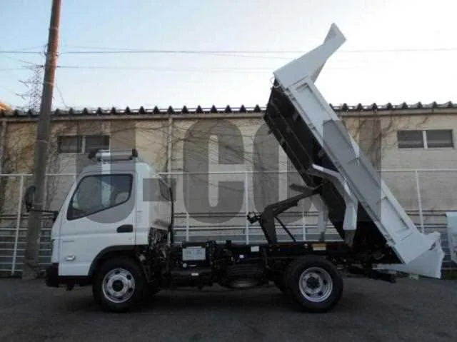 Mitsubishi Fuso Canter 2023 — миниатюра 5