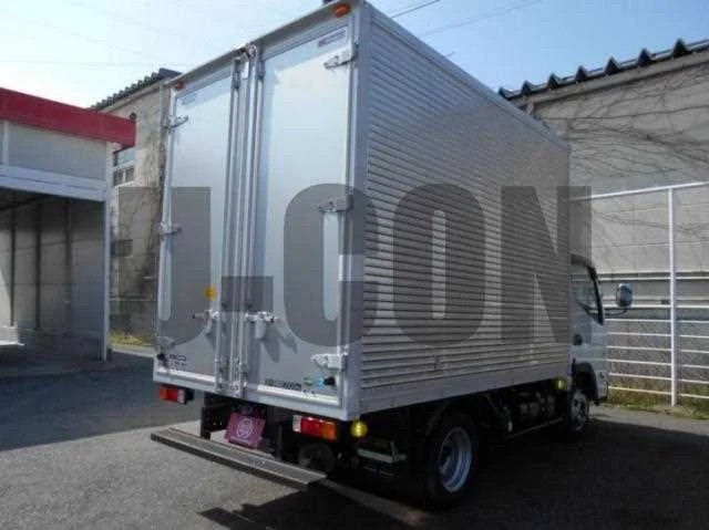 Mitsubishi Fuso Canter 2023 — миниатюра 5