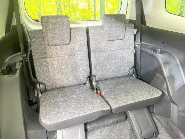 Toyota Sienta 2025 — миниатюра 4