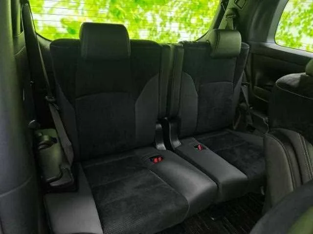 Toyota Alphard G 2023 — миниатюра 3