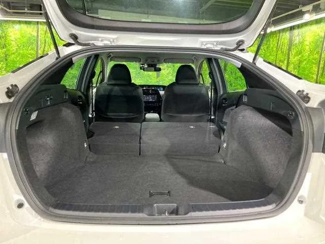 Toyota Prius 2022 — миниатюра 4