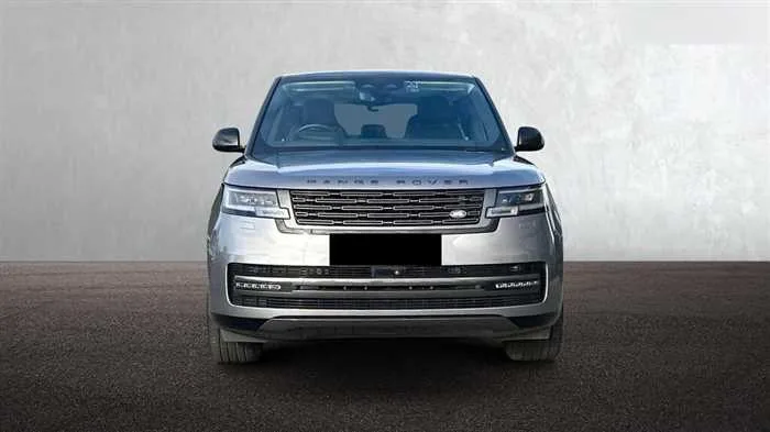 Land Rover Range Rover AUTOMATIC DIESEL 2023 — миниатюра 2