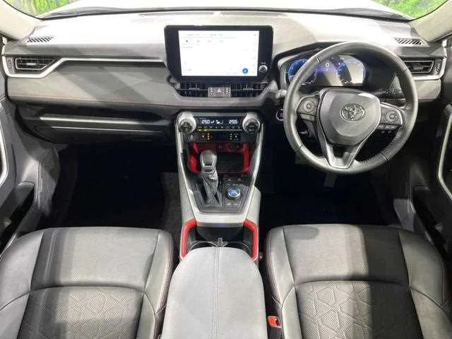 Toyota RAV4 2023 — миниатюра 2