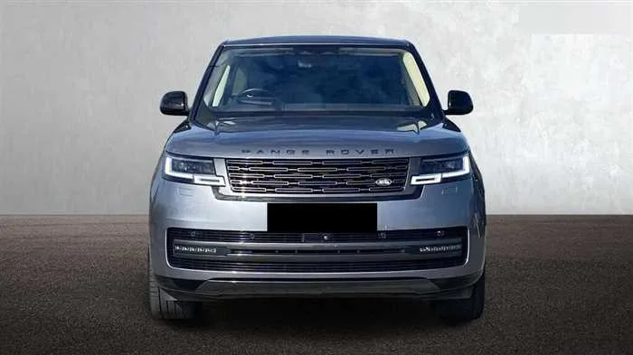 Land Rover Range Rover AUTOMATIC DIESEL 2023 — миниатюра 2
