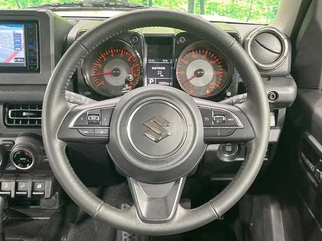 Suzuki Jimny 2023 — миниатюра 4