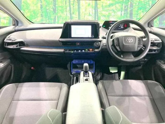 Toyota Prius 2023 — миниатюра 2