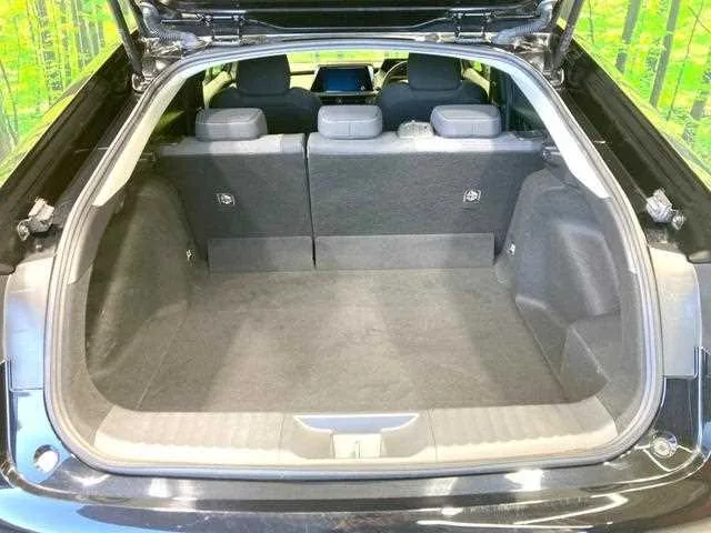 Toyota Prius 2023 — миниатюра 4