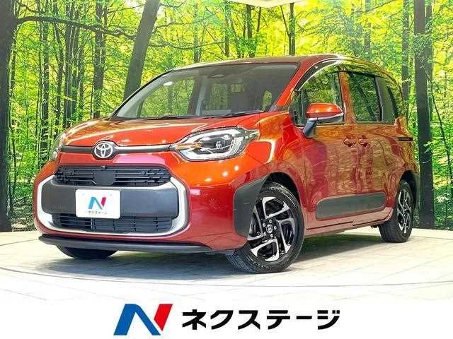 Toyota Sienta 2024 — фото 1, купить с доставкой в Москву