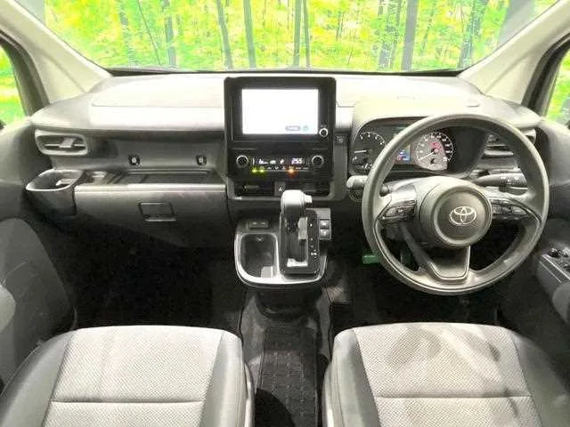 Toyota Sienta 2024 — миниатюра 2