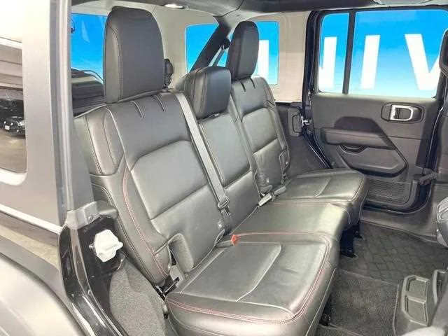 Jeep Wrangler 2022 — миниатюра 4