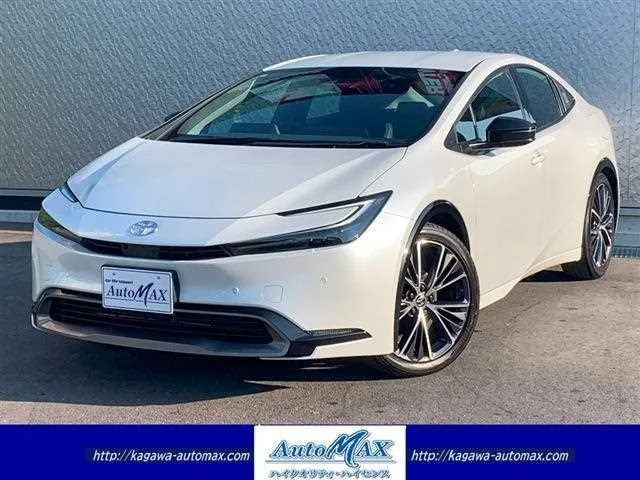 Toyota Prius 2023 — фото 1, купить с доставкой в Москву