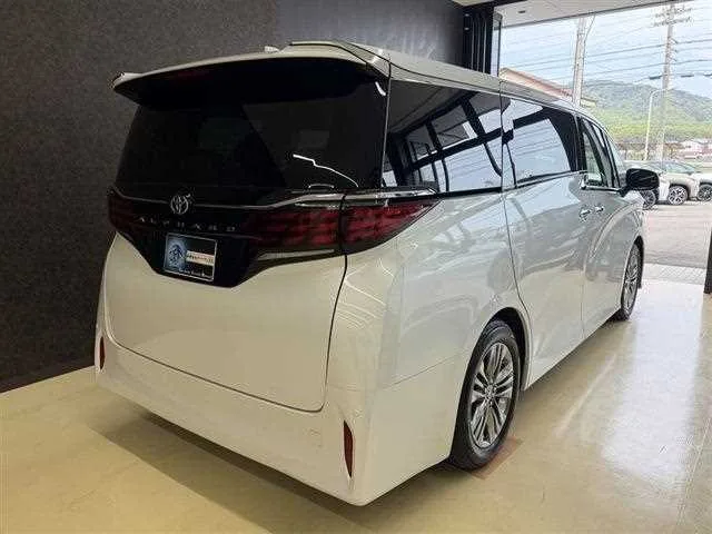 Toyota Alphard G 2024 — миниатюра 2