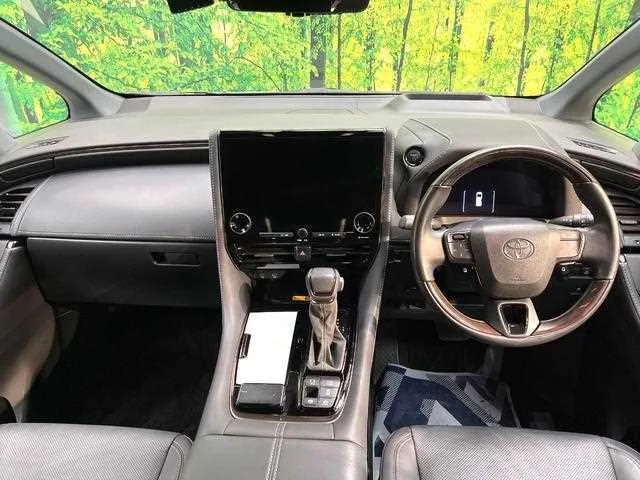 Toyota Alphard Hybrid 2024 — миниатюра 2