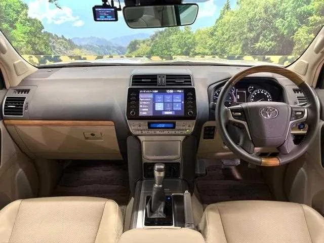 Toyota Land Cruiser Prado 2023 — миниатюра 2