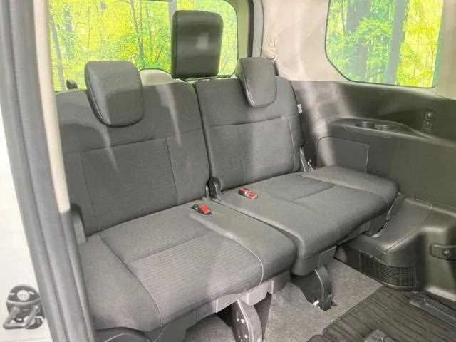 Nissan Serena 2024 — миниатюра 4