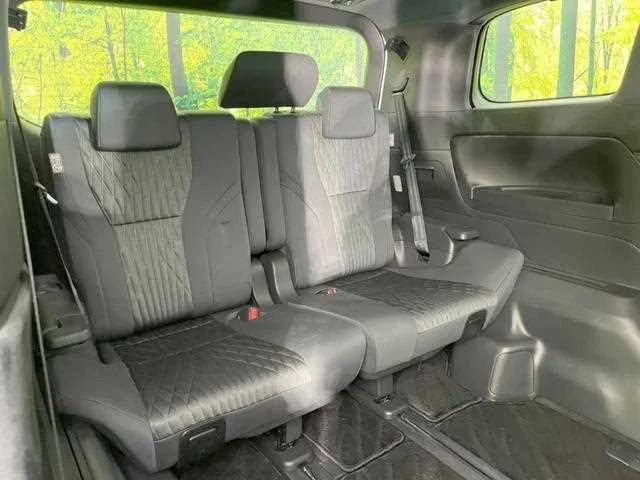 Toyota Alphard Hybrid 2025 — миниатюра 4