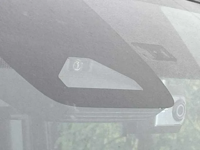 Toyota Voxy 2023 — миниатюра 5