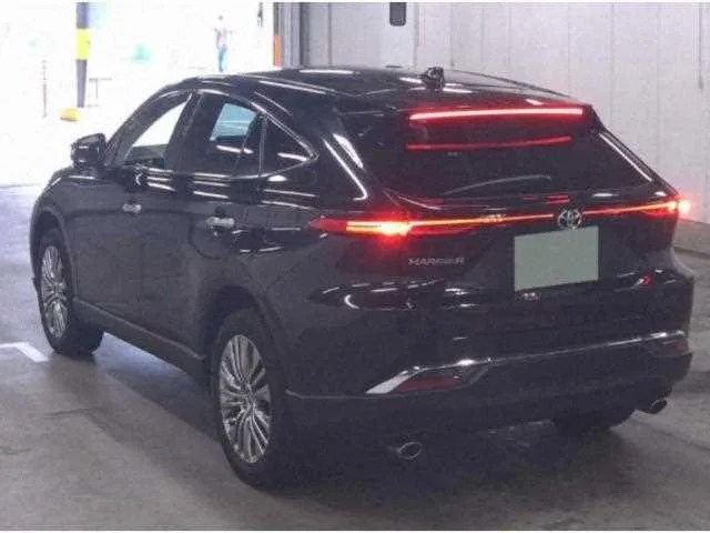 Toyota Harrier 2022 — миниатюра 2