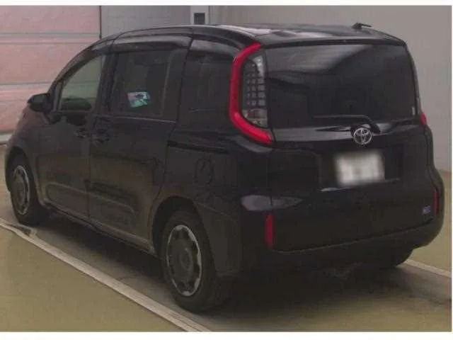 Toyota Sienta 2023 — миниатюра 5