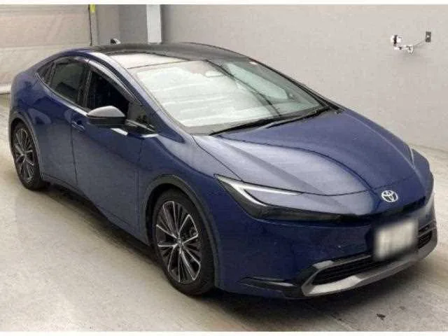 Toyota Prius 2024 — фото 1, купить с доставкой в Москву