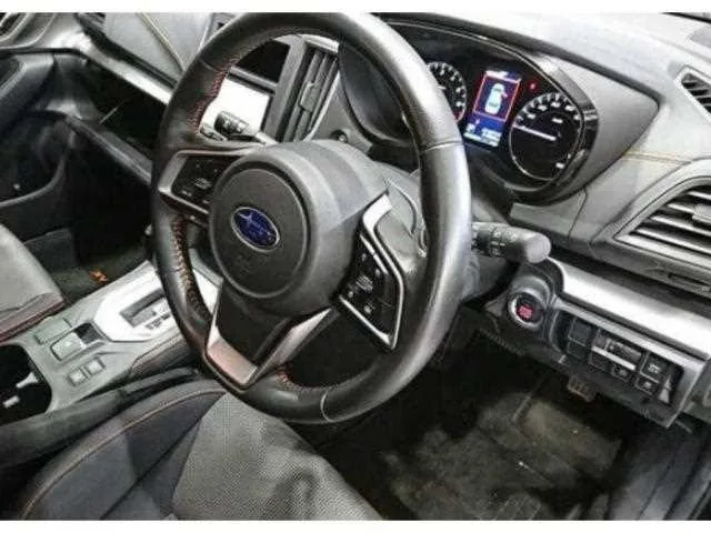 Subaru IMPREZA XV HYBRID 2023 — миниатюра 3