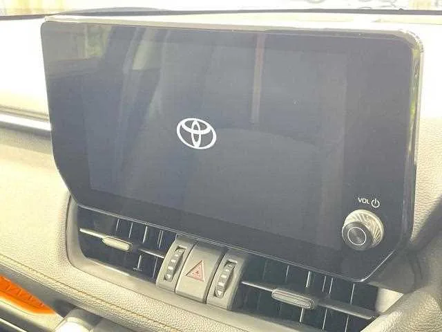 Toyota RAV4 2023 — миниатюра 5