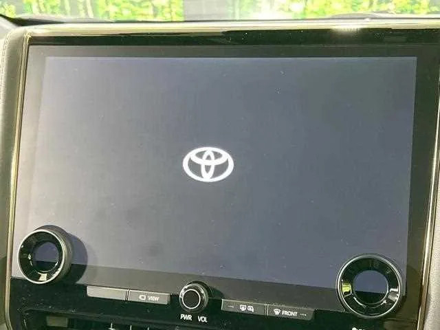Toyota Alphard Hybrid 2023 — миниатюра 5