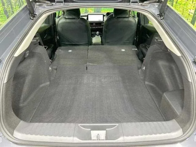 Toyota Prius 2024 — миниатюра 4