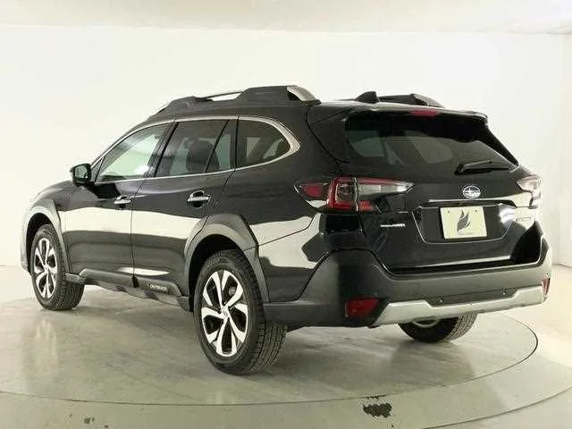 Subaru Outback 2022 — миниатюра 5