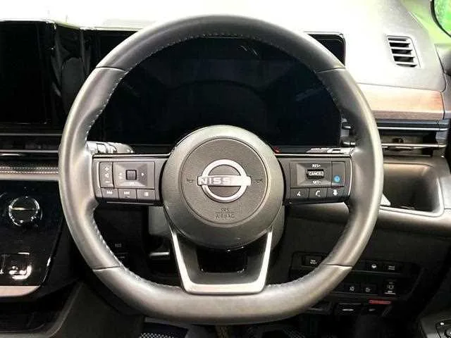 Nissan Serena 2025 — миниатюра 4