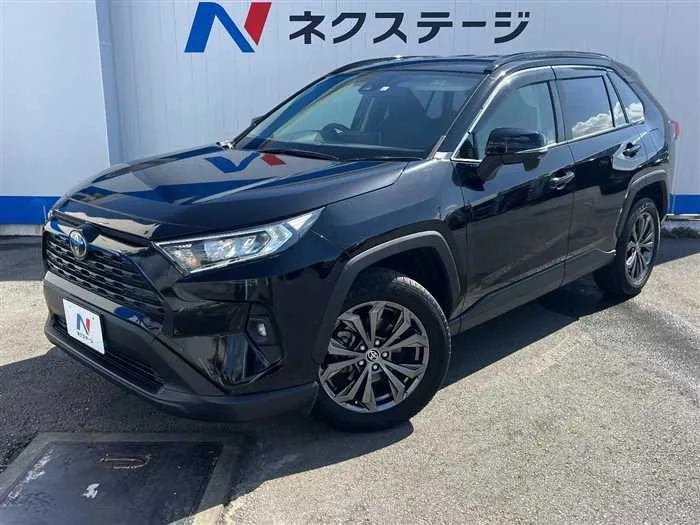 Toyota RAV4 2023 — фото 1, купить с доставкой в Москву
