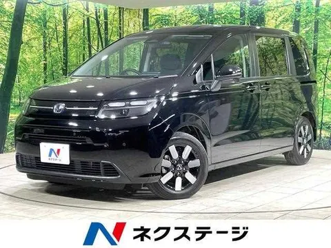 Honda Freed 2025 купить в Москве