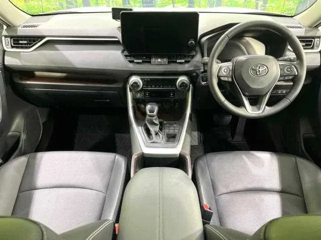 Toyota RAV4 2023 — миниатюра 2