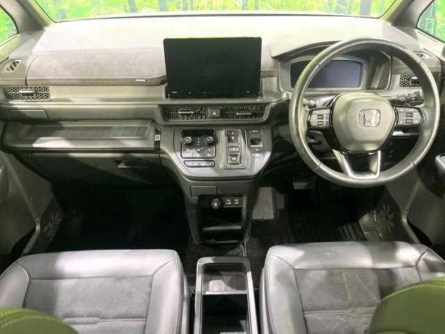 Honda Step WGN 2023 — миниатюра 2