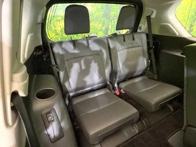 Toyota Land Cruiser Prado 2023 — миниатюра 4