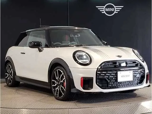 BMW MINI 2025 — миниатюра 3