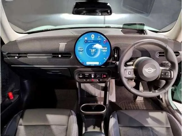 BMW MINI 2025 — миниатюра 3