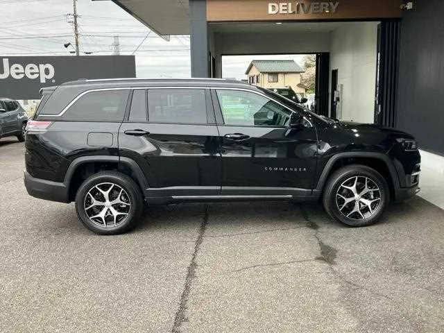 Jeep Commander 2026 — миниатюра 5