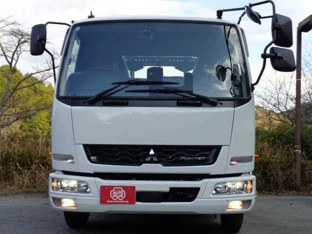Mitsubishi Fuso Fighter 2025 — миниатюра 2
