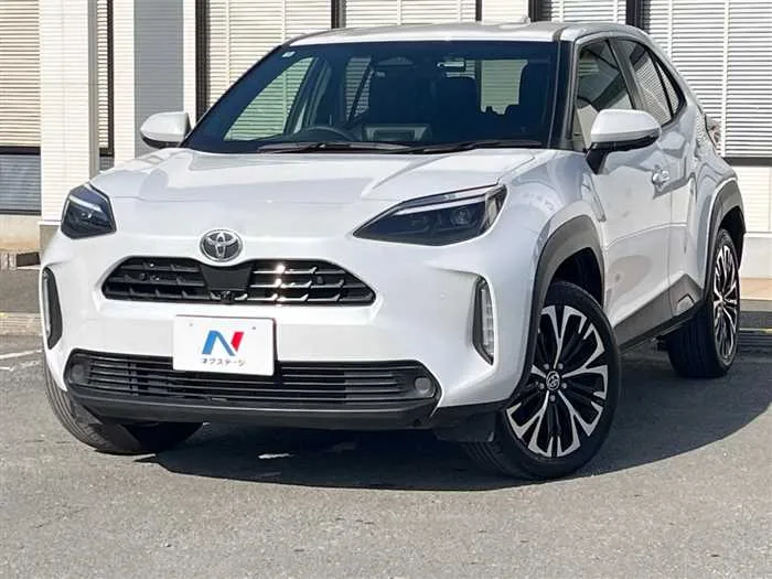 Toyota Yaris Cross 2025 — фото 1, купить с доставкой в Москву