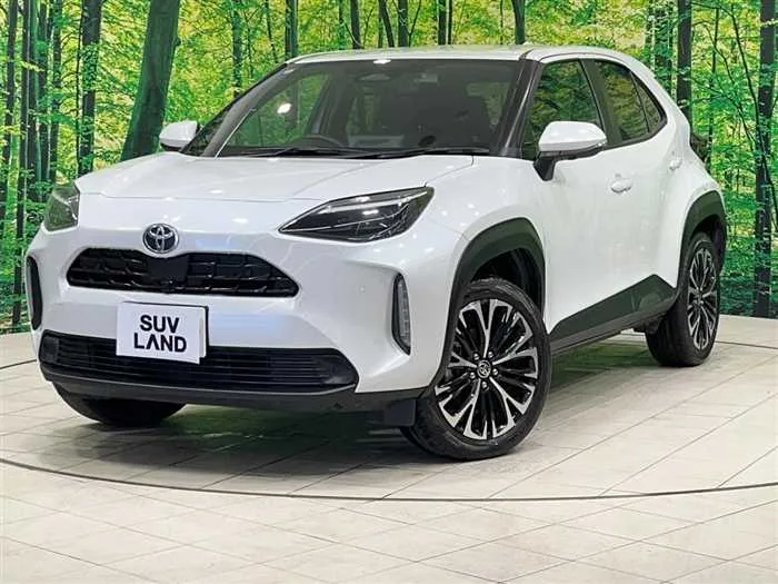 Toyota Yaris Cross 2025 — фото 1, купить с доставкой в Москву